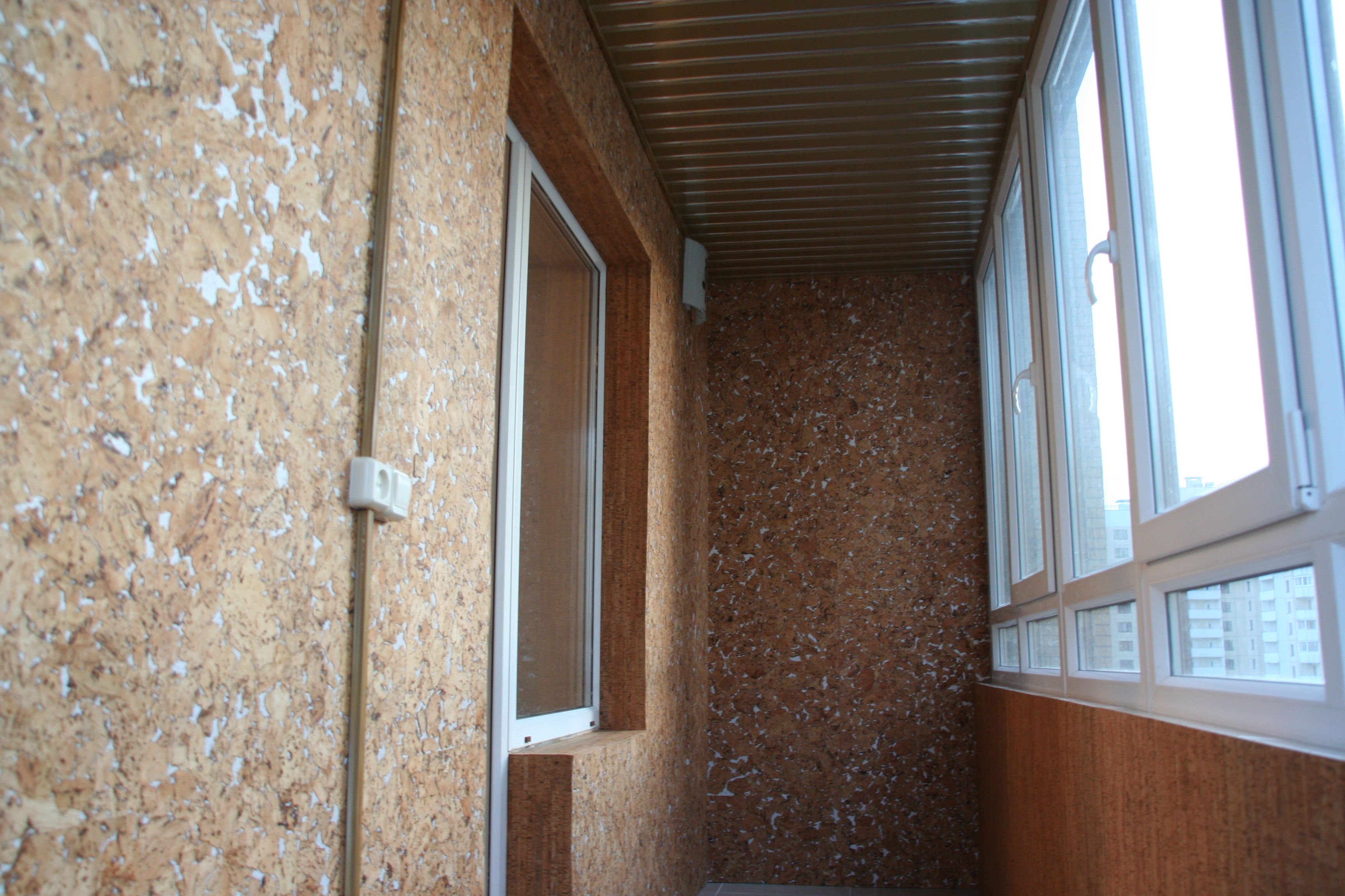 Материалы для отделки балкона: отделка пола, стен на лоджии.