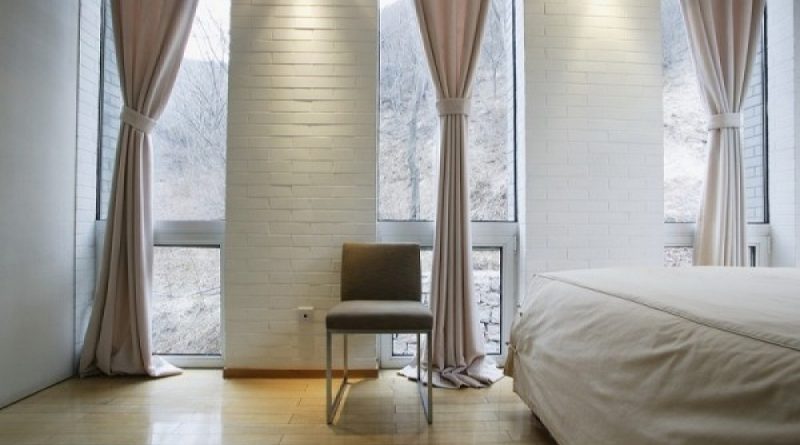 Советы по выбору штор в спальню: лучшие варианты для домашнего интерьера (+53 фото)