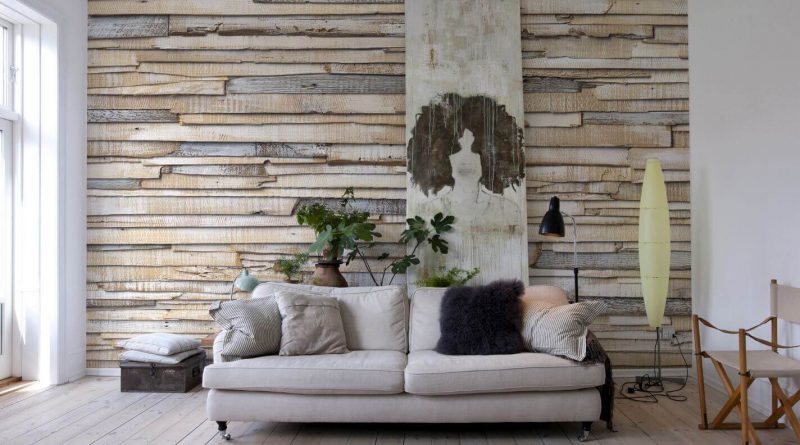 Обои для стен с имитацией дерева: виды материала, особенности и преимущества