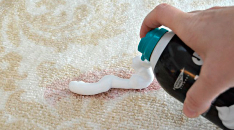 Как очистить ковер от пятен, жвачки, ртути или волос (эффективные способы) в фото