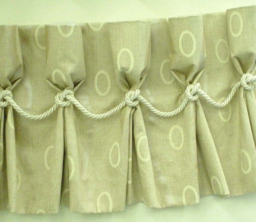 Декоративные шторы своими руками: как сшить и украсить складками в фото