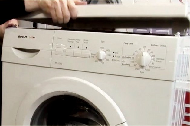 Как снять верхнюю крышку стиральной машины? в фото