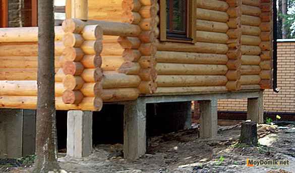 Устройство фундамента под деревянный дом – пошаговое руководство в фото