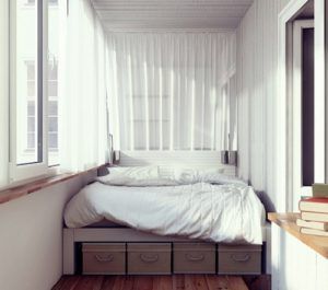 Устройство жилой комнаты на лоджии и балконе в фото