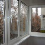 Советы правильного остекления балкона в хрущевке в фото