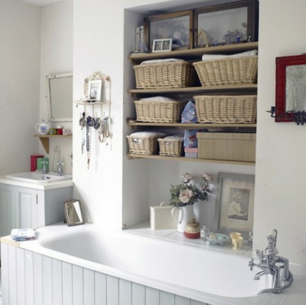 Полочки, коробки, корзины стеллажи и другие идеи для хранения вещей в ванной комнате (50 фото) в фото
