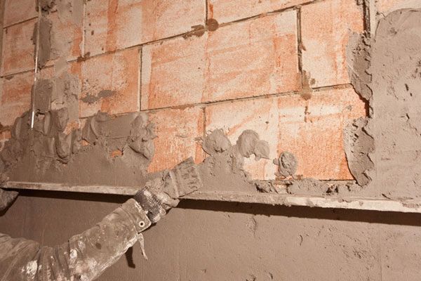 Как делать штукатурку стен цементным раствором в фото
