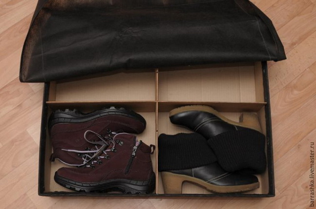 Практичный самодельный короб для хранения шести пар обуви в фото