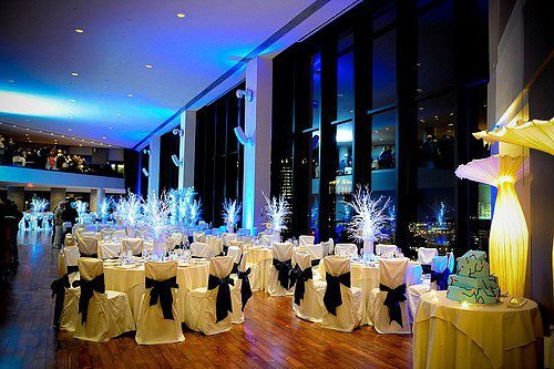 Зимний свадебный декор помещения (20 фото) в фото