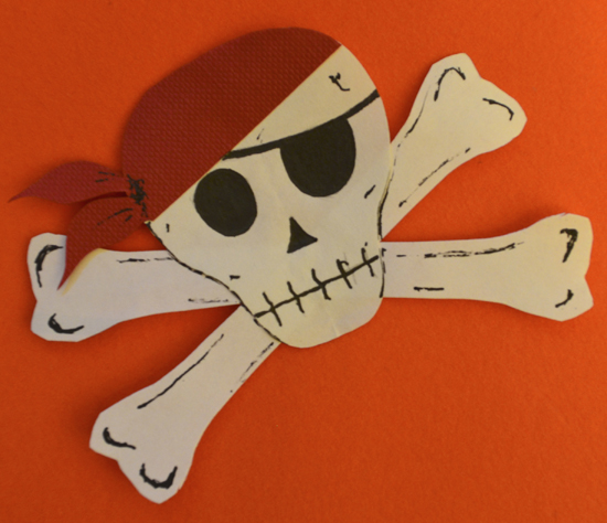 Пиратская шляпа своими руками из бумаги: мастер-класс с видео в фото