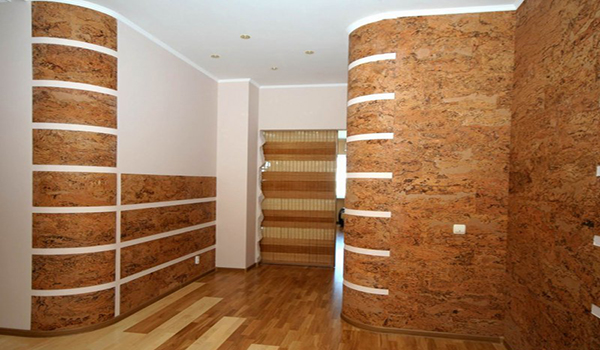 Отделка стен пробкой или простое декорирование дома в фото