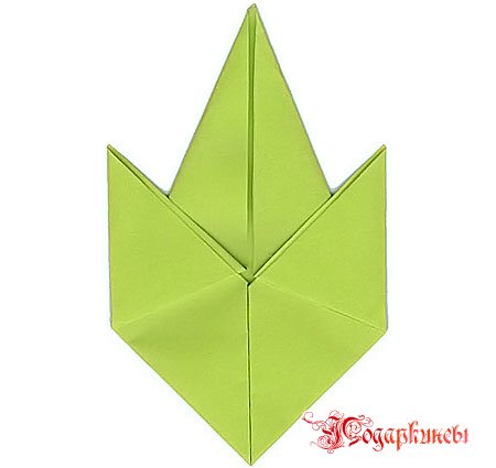 Кленовый лист из бумаги: мастер-класс по технике оригами в фото