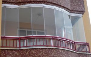Устройство финского остекления на лоджии и балконе в фото