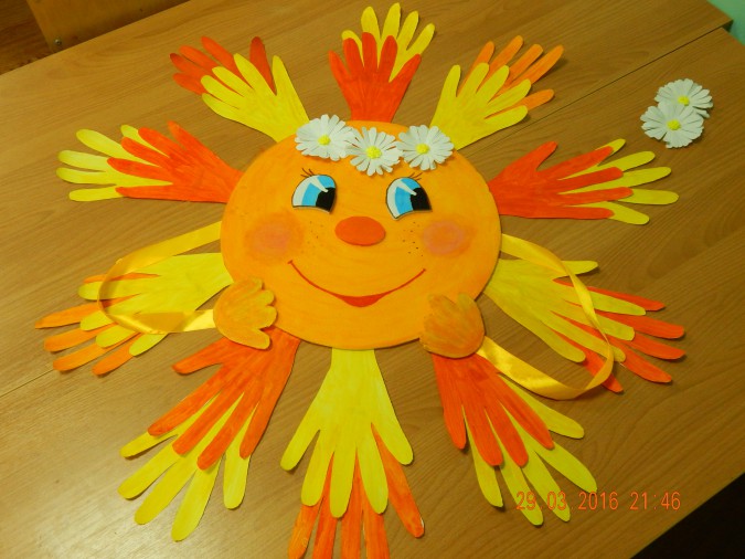 Солнышко своими руками из макарон для детского сада в фото