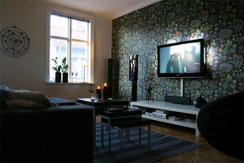 Телевизор в гостиной в фото