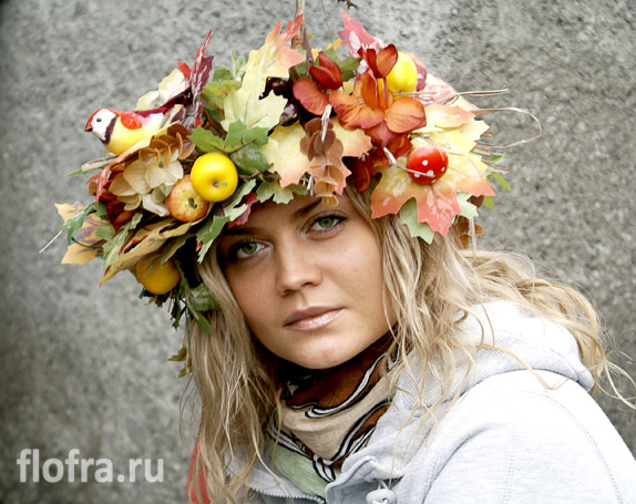 Осенние венки на голову из природного материала своими руками в фото