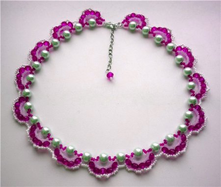 Схема плетения из бисера ожерелья «Азалия» в фото