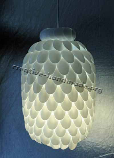 Пример лампы ручной работы. Используем пластик в фото