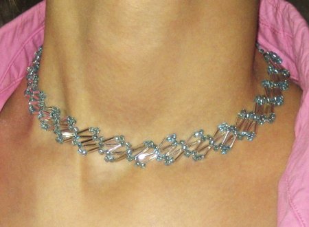 Схема плетения из бисера ожерелья «Тендерной синий» в фото
