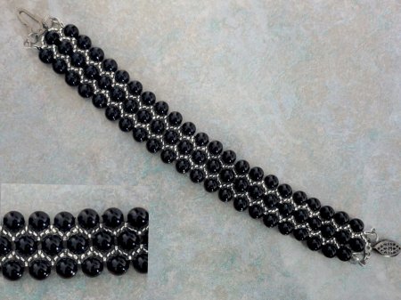 Схема плетения из бисера браслета «Black Pearl» в фото