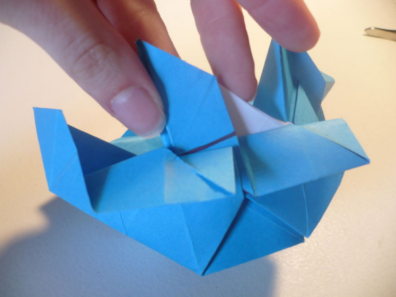 Оригами — Голубая роза в фото