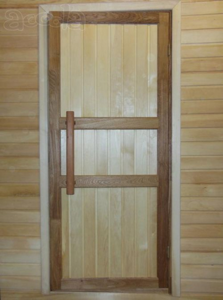 Двери в баню: от изготовления до установки в фото