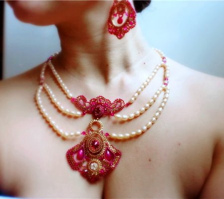 Идея плетения из бисера ожерелья «Devdasi» от Елены Bezar в фото