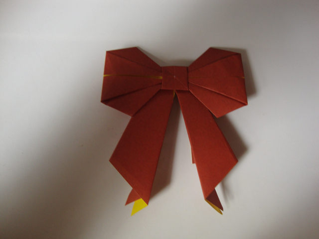 Оригами бантик в фото