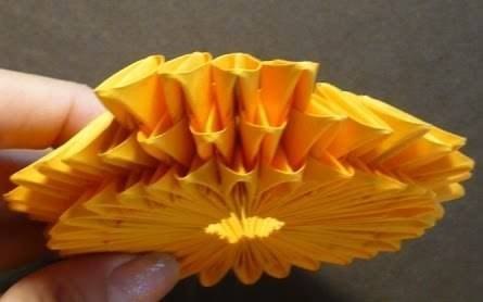Модульное оригами: мастер-класс по созданию ананасов в фото