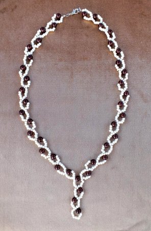Схема плетения из бисера ожерелья «Ягоды» в фото