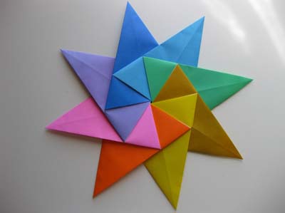 Модульное оригами «Восьмиконечная звезда» в фото