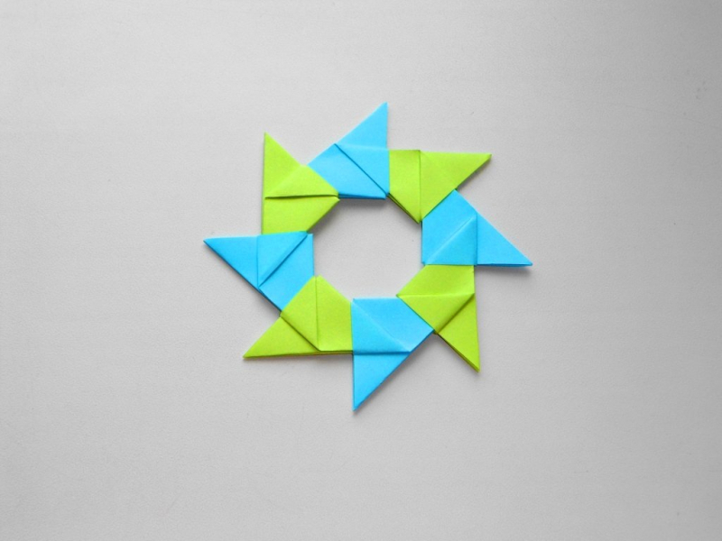 Оригами звезда из бумаги. Модульное оригами в фото