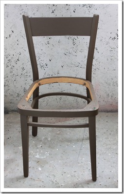 Реставрация старого стула в фото