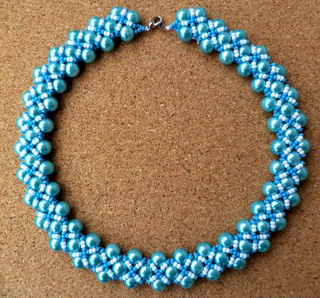 Схема плетения из бисера ожерелья «Melissa» в фото