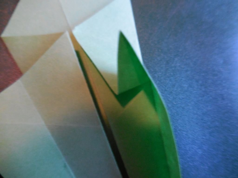 Бронтозавр в технике оригами в фото