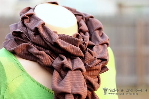 Модный шарф своими руками в фото