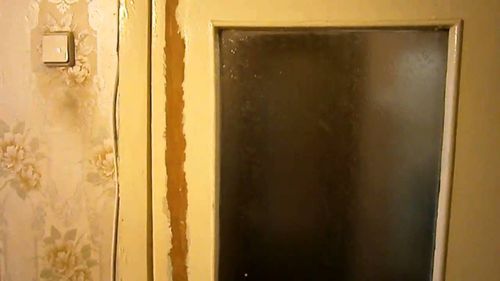 Как покрасить старую межкомнатную дверь в фото