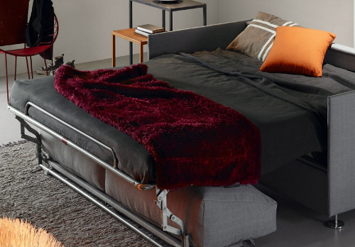 Раскладной диван для ежедневного сна: выбираем правильно в фото