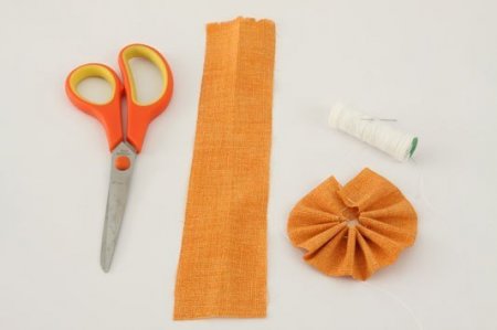 Сумочка для мелочей из ткани: мастер класс по шитью в фото