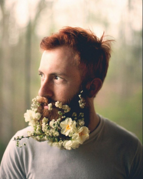 Как сделать бороду для гнома своими руками с блестками и с цветочками в фото