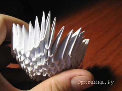Модульное оригами цыпленка в скорлупе: мастер-класс со схемой сборки в фото