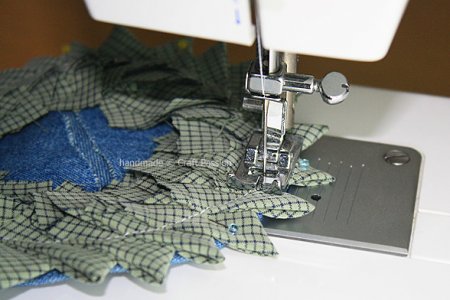Лоскутные коврики своими руками: мини мастер класс по шитью в фото