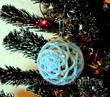 Мой вязаный шар на елку со схемой в фото