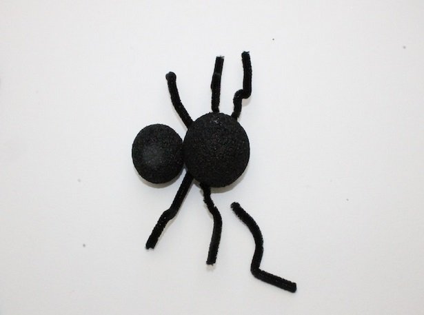 Декоративный паук своими руками в фото