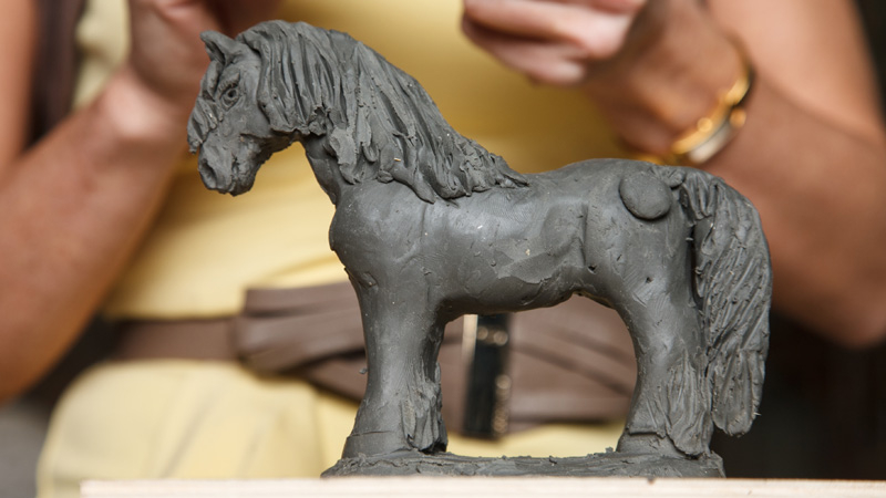 Как сделать лошадь из пластилина поэтапно: мастер-класс с фото и видео в фото
