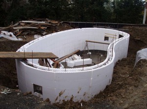 Строительство бассейна на дачном участке своими руками, фото в фото