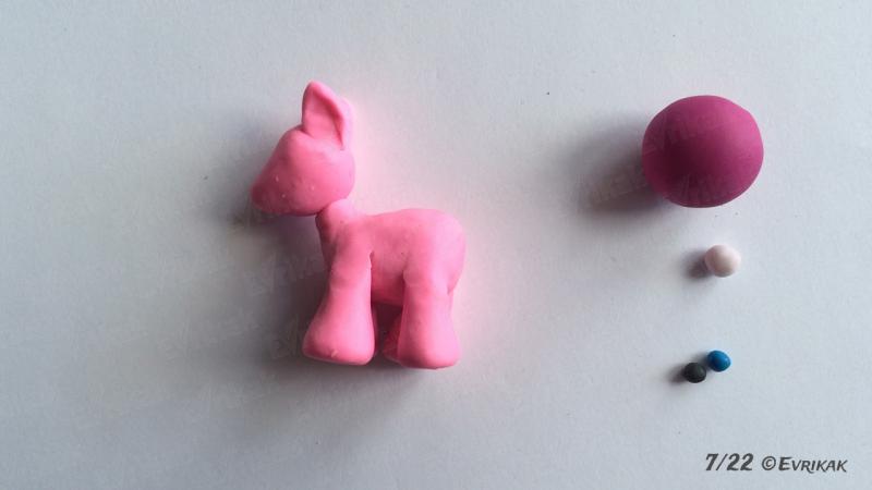 Как сделать пони из «Дружба — это чудо» из пластилина поэтапно с видео в фото