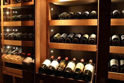 Как выбрать винный шкаф для дома? в фото