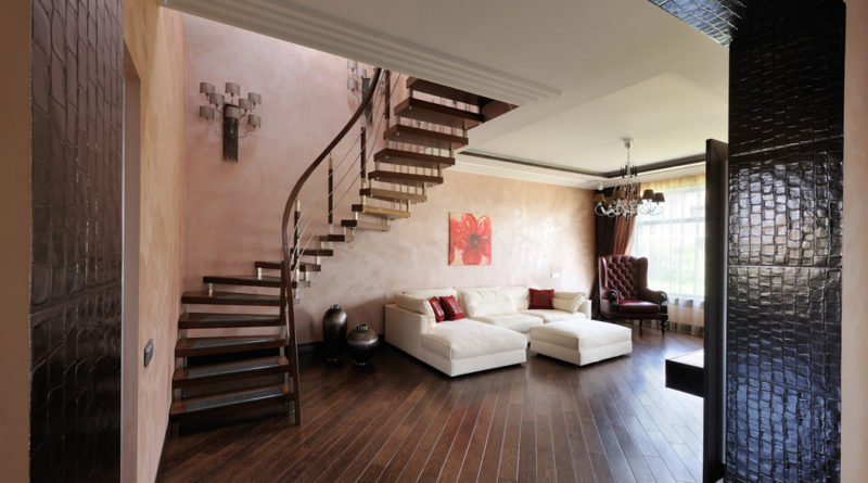 Особенности дизайна гостиной с лестницей и идеи оформления |+76 фото