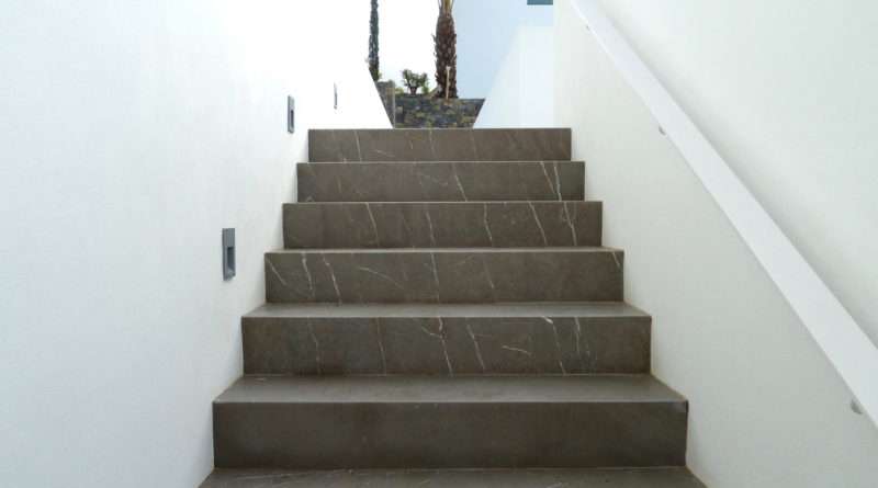 Преимущества и особенности лестниц из природного и искусственного камня (+52 фото) в фото